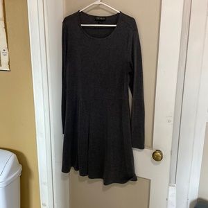 Grey long sleeve COMFORTABLE dress